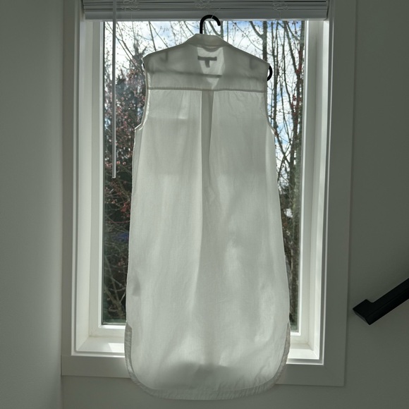 Banana Republic Elegant White Sleeveless Dress - Picture 4 of 4